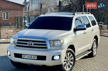 Внедорожник / Кроссовер Toyota Sequoia 2010 в Житомире