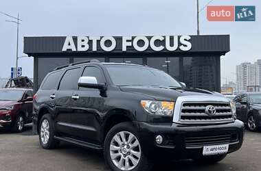 Позашляховик / Кросовер Toyota Sequoia 2010 в Києві