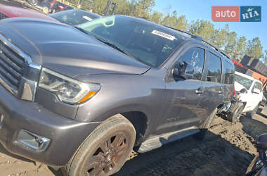 Внедорожник / Кроссовер Toyota Sequoia 2019 в 