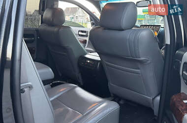 Позашляховик / Кросовер Toyota Sequoia 2008 в 