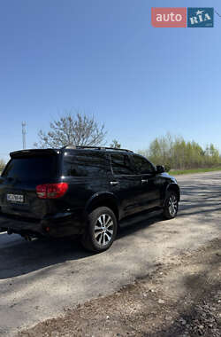 Внедорожник / Кроссовер Toyota Sequoia 2008 в 