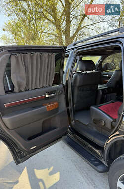 Внедорожник / Кроссовер Toyota Sequoia 2008 в 