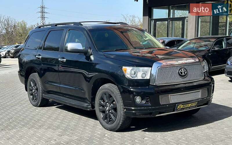Внедорожник / Кроссовер Toyota Sequoia 2008 в Черновцах
