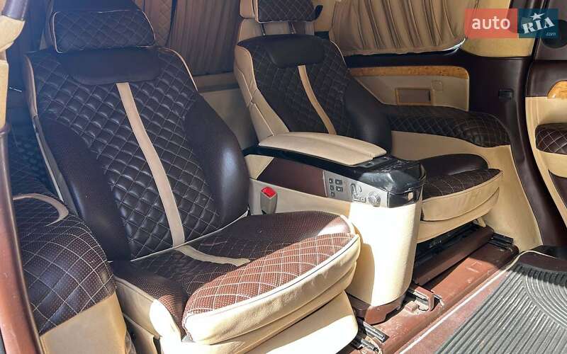 Внедорожник / Кроссовер Toyota Sequoia 2008 в Черновцах