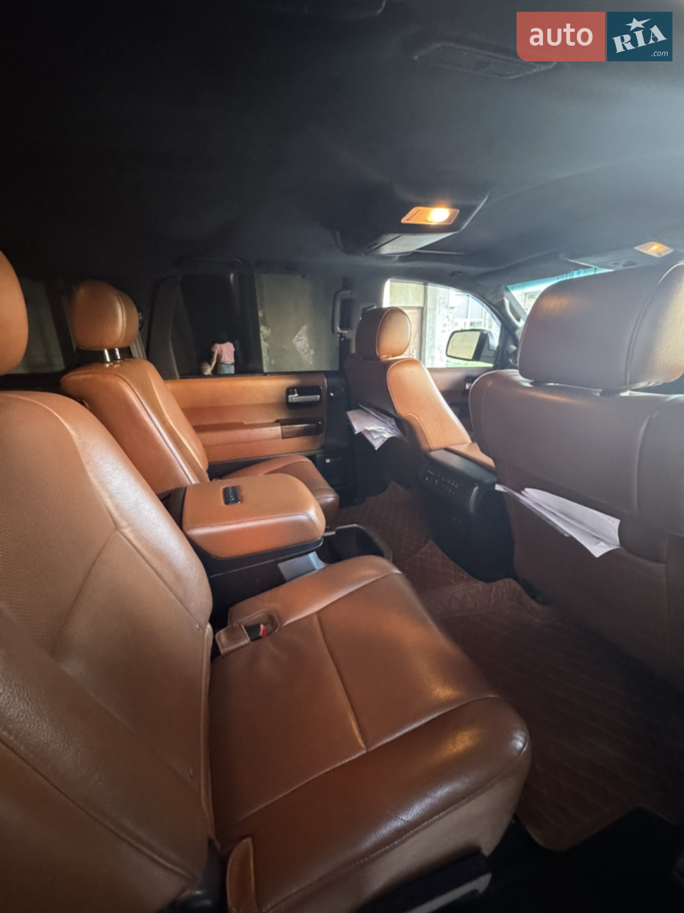 2014 Toyota Sequoia - мініатюра 21