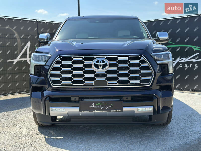 Внедорожник / Кроссовер Toyota Sequoia 2023 в Киеве