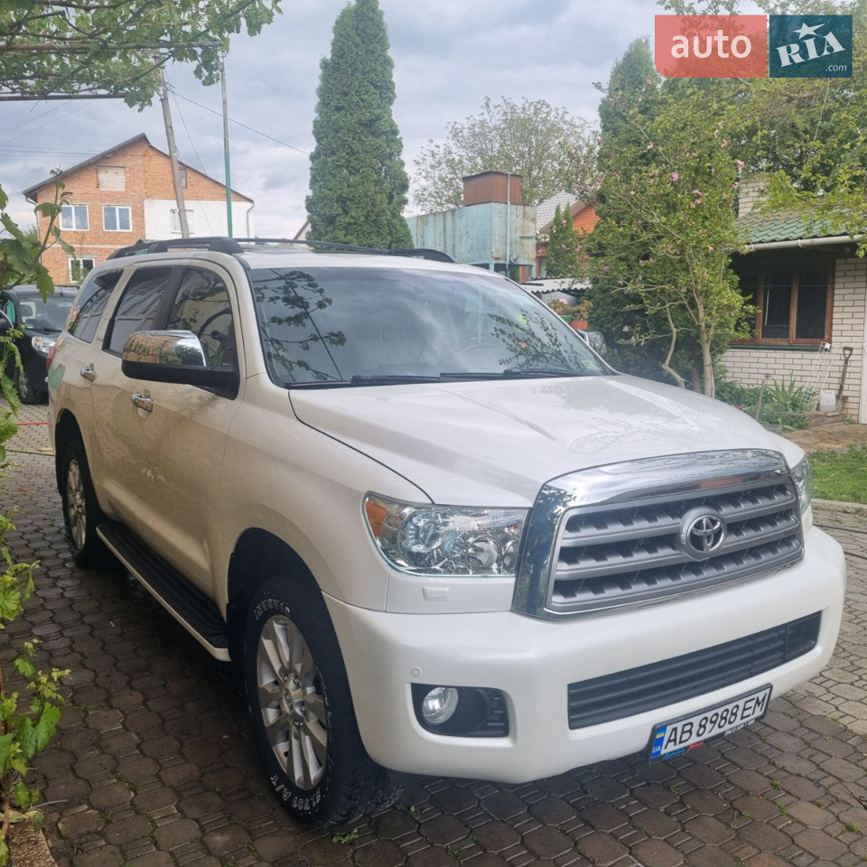 2014 Toyota Sequoia - мініатюра 24