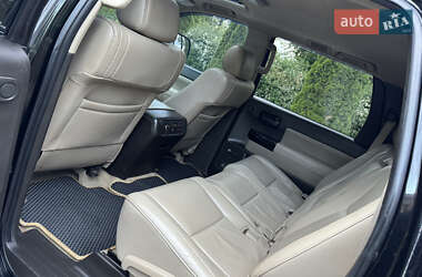 Позашляховик / Кросовер Toyota Sequoia 2008 в 