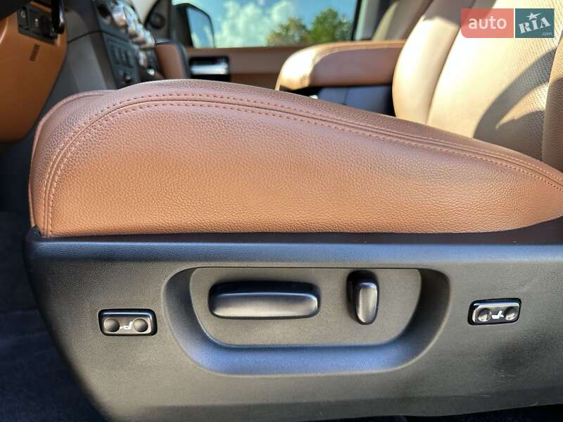 Внедорожник / Кроссовер Toyota Sequoia 2008 в Полтаве фото 9 Внедорожник / Кроссовер Toyota Sequoia 2008 в Полтаве
