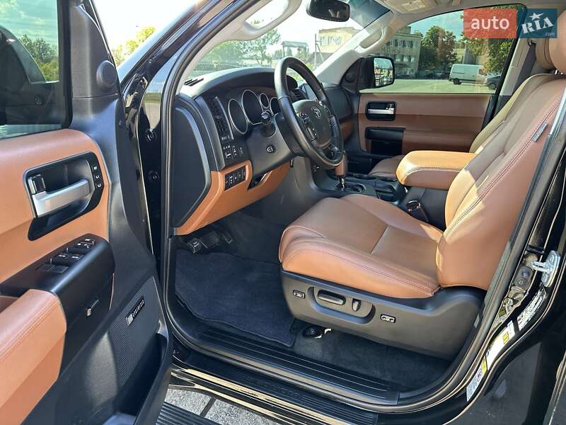 Внедорожник / Кроссовер Toyota Sequoia 2008 в Полтаве фото 15 Внедорожник / Кроссовер Toyota Sequoia 2008 в Полтаве