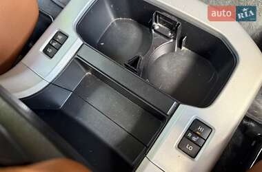 Внедорожник / Кроссовер Toyota Sequoia 2008 в 