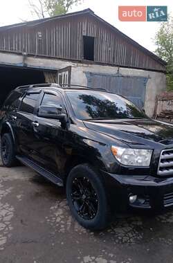 Внедорожник / Кроссовер Toyota Sequoia 2008 в Первомайске