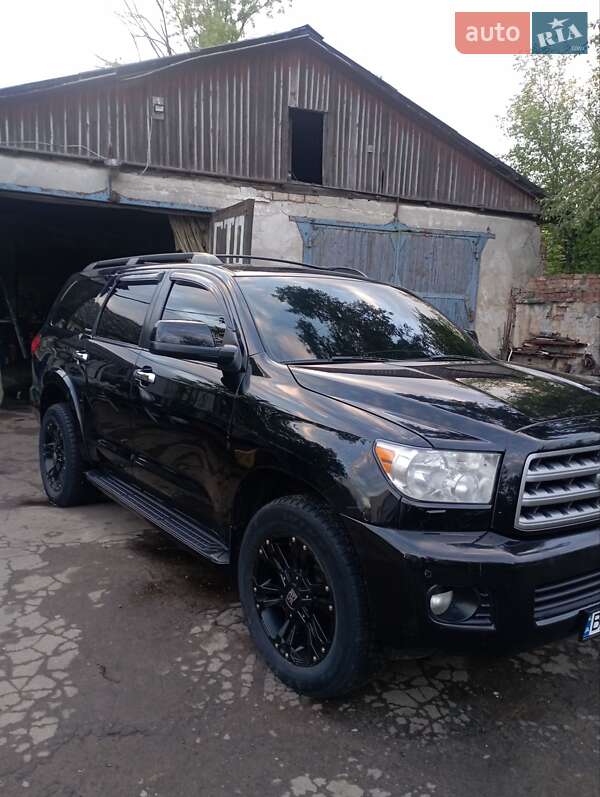 Toyota Sequoia 2008