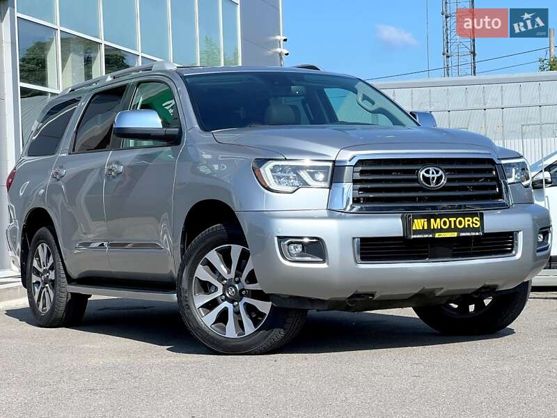 Toyota Sequoia 2020