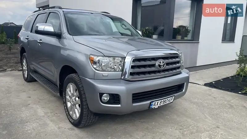 Toyota Sequoia
