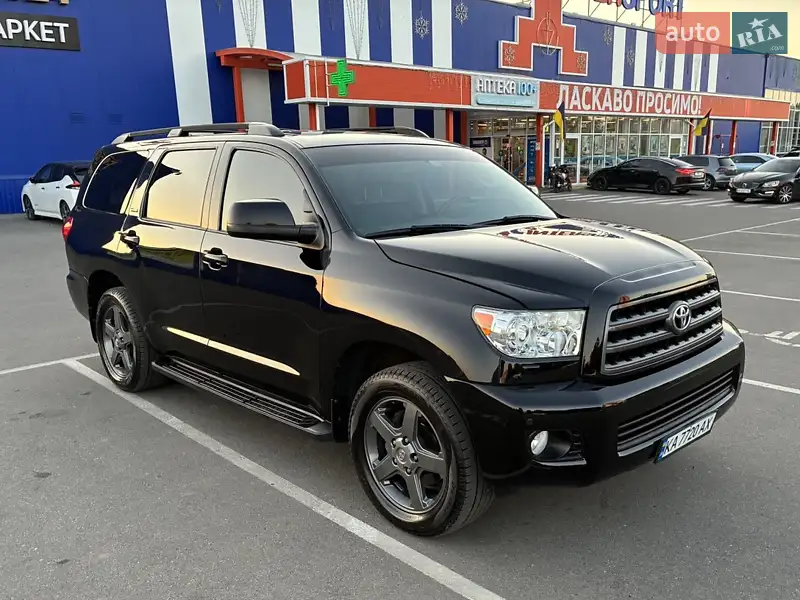 Toyota Sequoia