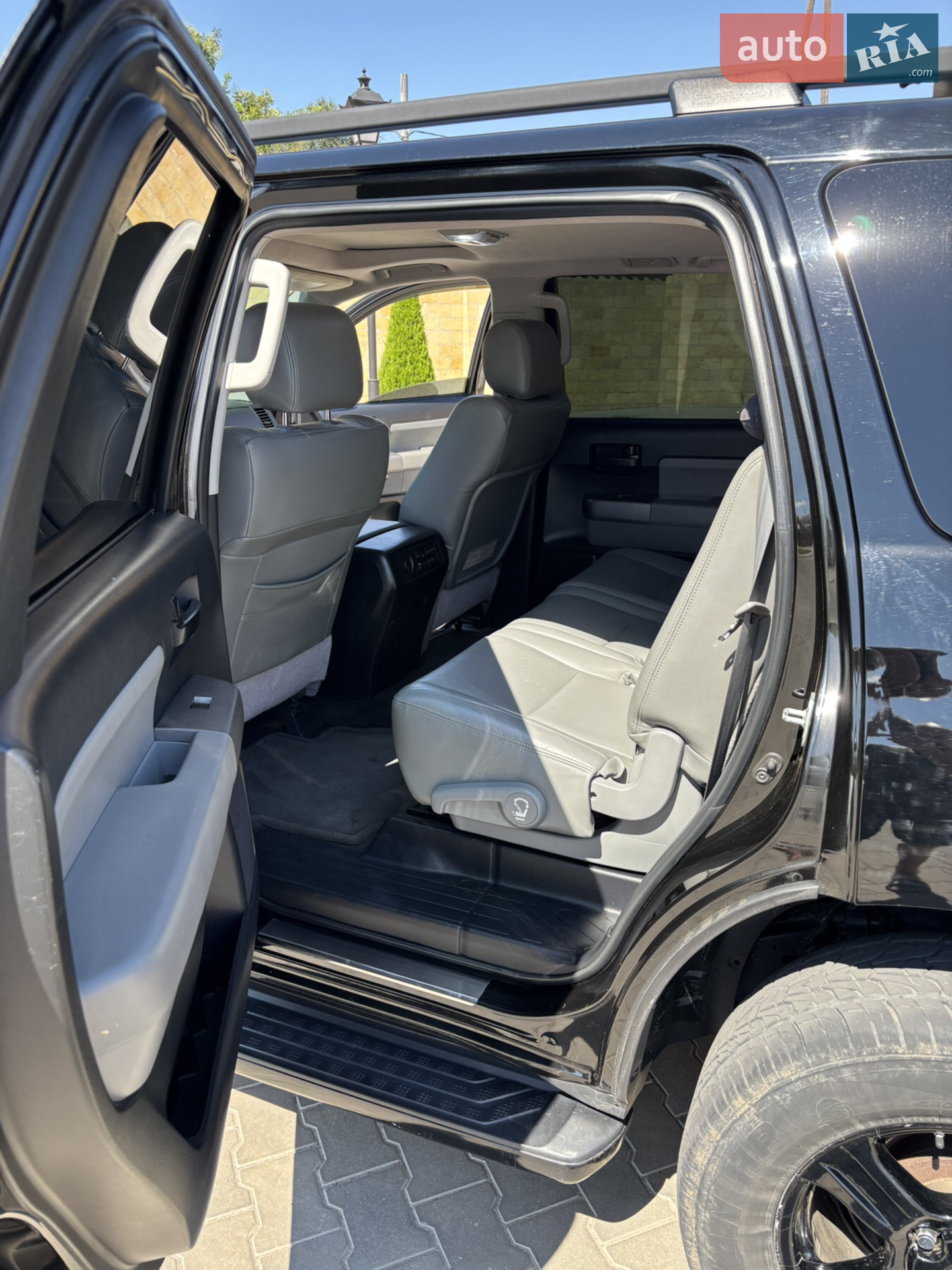 2012 Toyota Sequoia - мініатюра 6