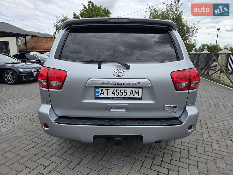 Позашляховик / Кросовер Toyota Sequoia 2014 в Коломиї фото 9 Позашляховик / Кросовер Toyota Sequoia 2014 в Коломиї
