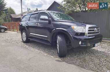 Позашляховик / Кросовер Toyota Sequoia 2012 в Калуші