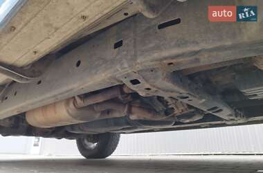 Внедорожник / Кроссовер Toyota Sequoia 2012 в 