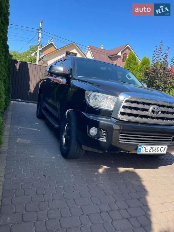 Внедорожник / Кроссовер Toyota Sequoia 2015 в Черновцах фото 2 Внедорожник / Кроссовер Toyota Sequoia 2015 в Черновцах