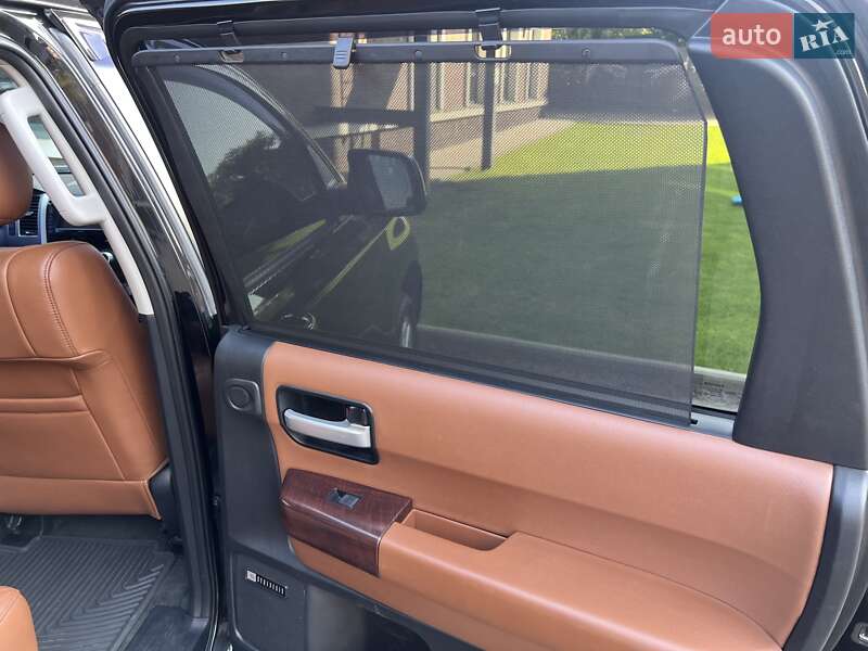 Внедорожник / Кроссовер Toyota Sequoia 2011 в Киеве