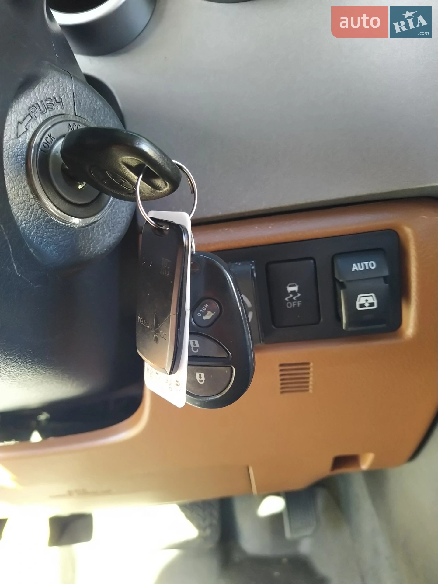 2012 Toyota Sequoia - мініатюра 12