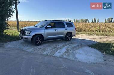 Внедорожник / Кроссовер Toyota Sequoia 2008 в Фастове