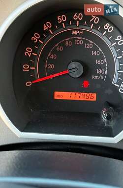 Внедорожник / Кроссовер Toyota Sequoia 2013 в 