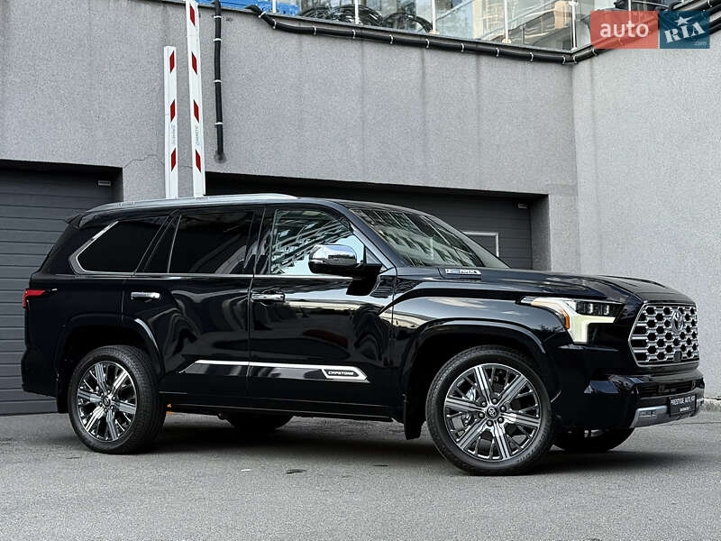 Внедорожник / Кроссовер Toyota Sequoia 2025 в Киеве