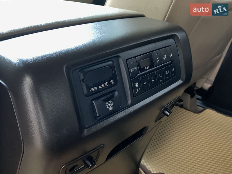 Внедорожник / Кроссовер Toyota Sequoia 2008 в Николаеве фото 15 Внедорожник / Кроссовер Toyota Sequoia 2008 в Николаеве