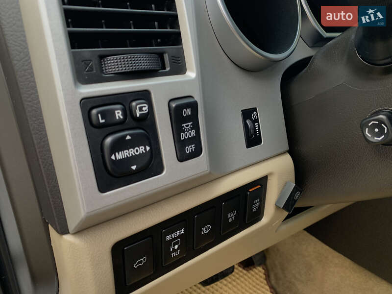 Внедорожник / Кроссовер Toyota Sequoia 2008 в Николаеве фото 20 Внедорожник / Кроссовер Toyota Sequoia 2008 в Николаеве