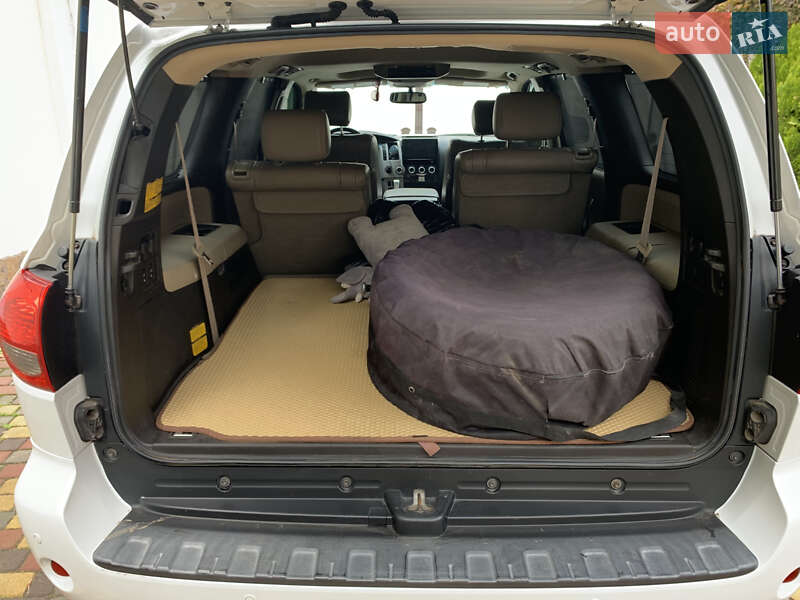 Внедорожник / Кроссовер Toyota Sequoia 2008 в Николаеве фото 29 Внедорожник / Кроссовер Toyota Sequoia 2008 в Николаеве