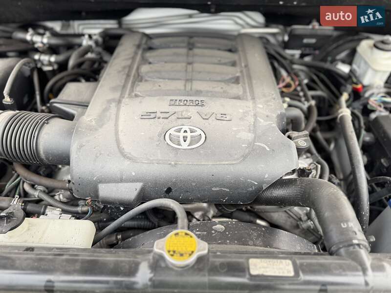 Внедорожник / Кроссовер Toyota Sequoia 2011 в Житомире фото 11 Внедорожник / Кроссовер Toyota Sequoia 2011 в Житомире