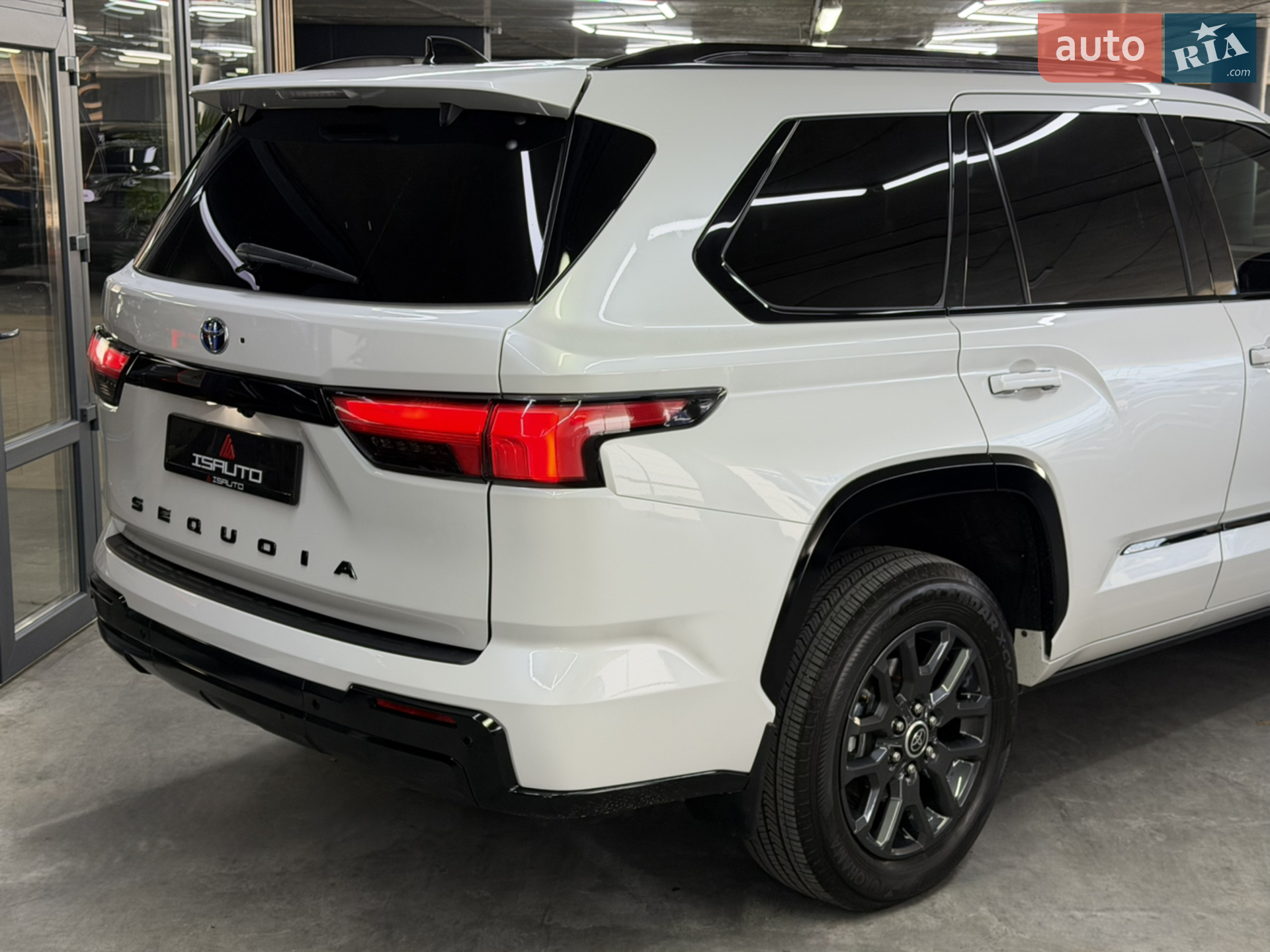 2023 Toyota Sequoia - мініатюра 16