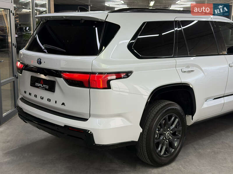 Позашляховик / Кросовер Toyota Sequoia 2023 в Одесі фото 16 Позашляховик / Кросовер Toyota Sequoia 2023 в Одесі