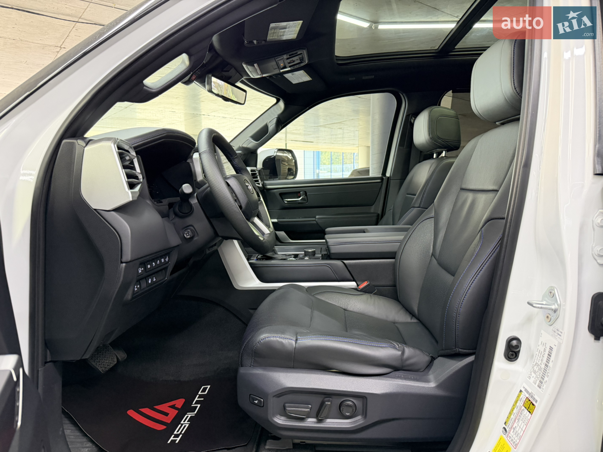2023 Toyota Sequoia - мініатюра 21