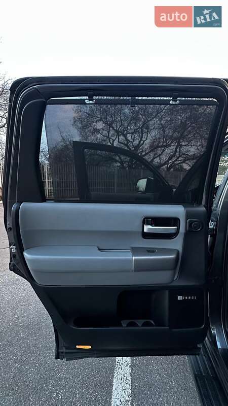 Внедорожник / Кроссовер Toyota Sequoia 2015 в Одессе фото 21 Внедорожник / Кроссовер Toyota Sequoia 2015 в Одессе