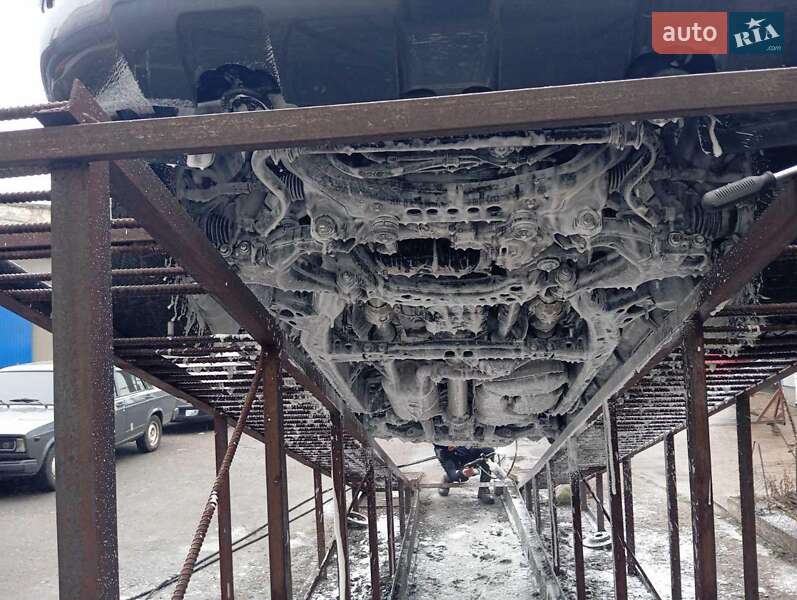 Внедорожник / Кроссовер Toyota Sequoia 2015 в Одессе фото 51 Внедорожник / Кроссовер Toyota Sequoia 2015 в Одессе