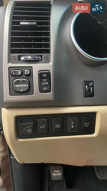 Внедорожник / Кроссовер Toyota Sequoia 2013 в Виннице фото 22 Внедорожник / Кроссовер Toyota Sequoia 2013 в Виннице