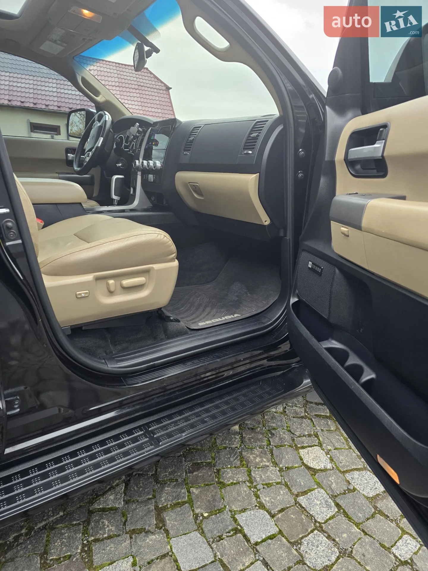 2016 Toyota Sequoia - мініатюра 7