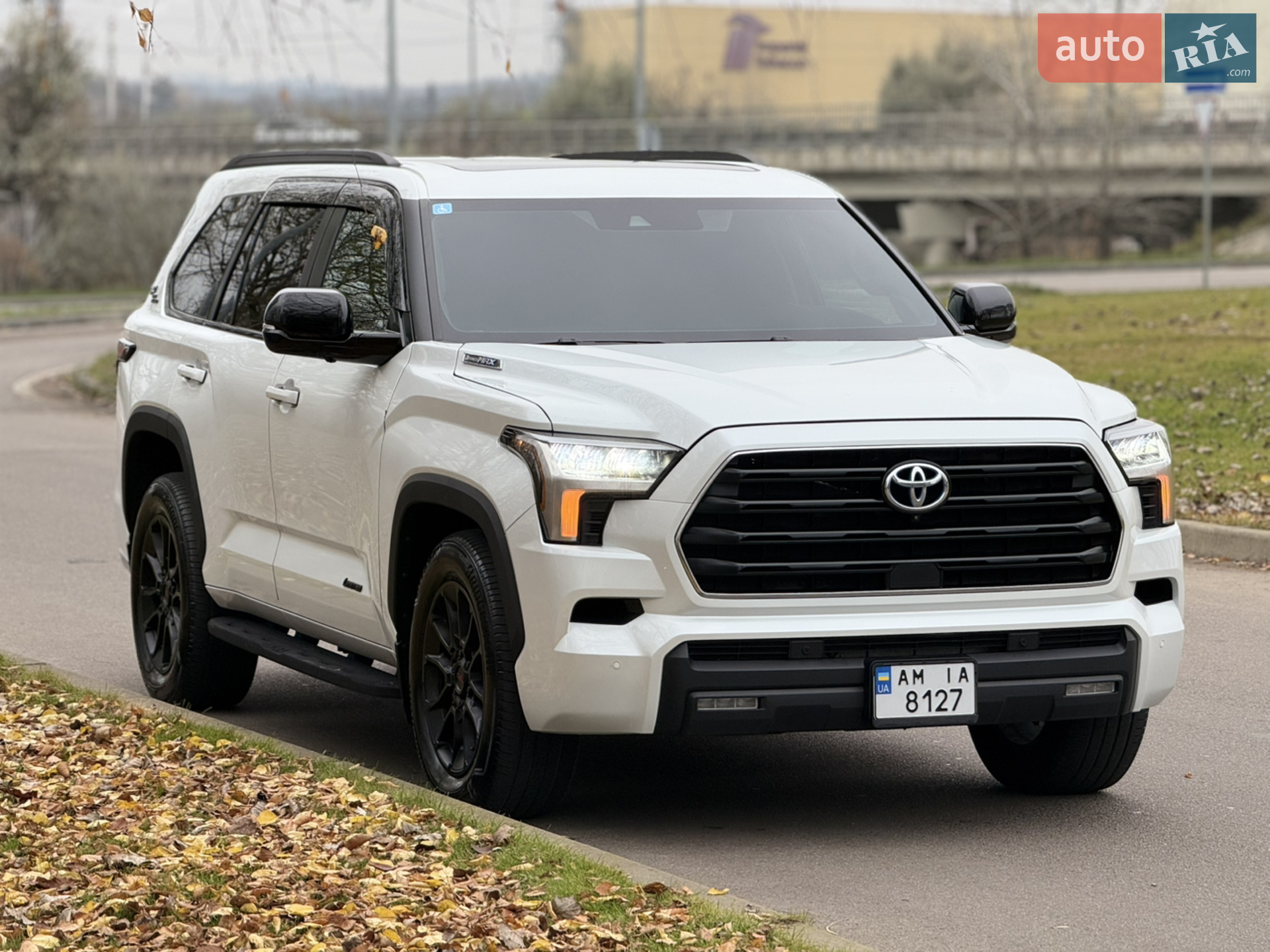 2023 Toyota Sequoia - мініатюра 3
