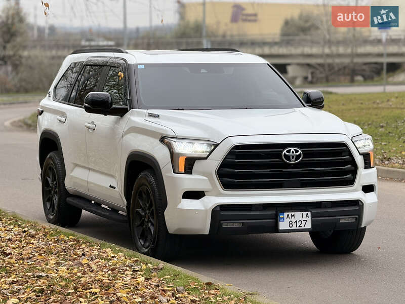 Позашляховик / Кросовер Toyota Sequoia 2023 в Києві