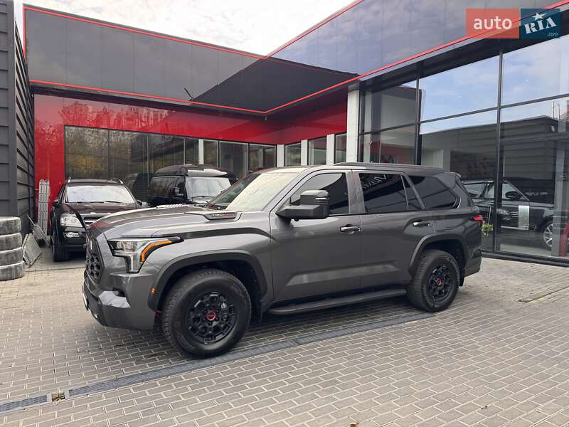 Позашляховик / Кросовер Toyota Sequoia 2023 в Одесі