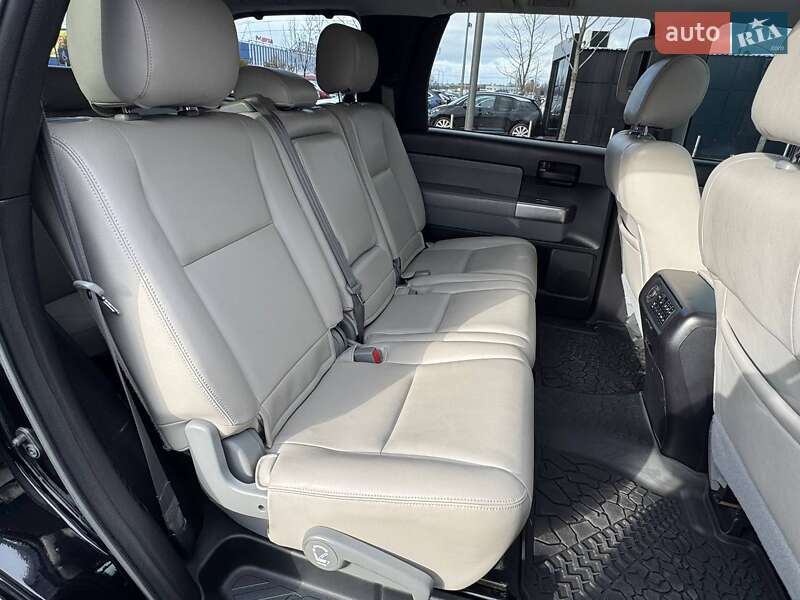 Внедорожник / Кроссовер Toyota Sequoia 2019 в Киеве фото 11 Внедорожник / Кроссовер Toyota Sequoia 2019 в Киеве