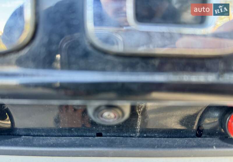 Позашляховик / Кросовер Toyota Sequoia 2011 в Києві фото 11 Позашляховик / Кросовер Toyota Sequoia 2011 в Києві