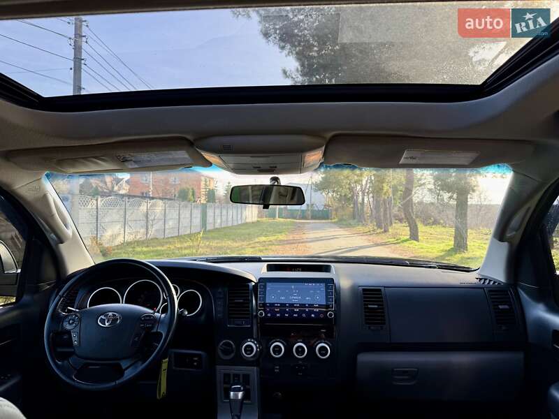 Позашляховик / Кросовер Toyota Sequoia 2011 в Києві фото 20 Позашляховик / Кросовер Toyota Sequoia 2011 в Києві