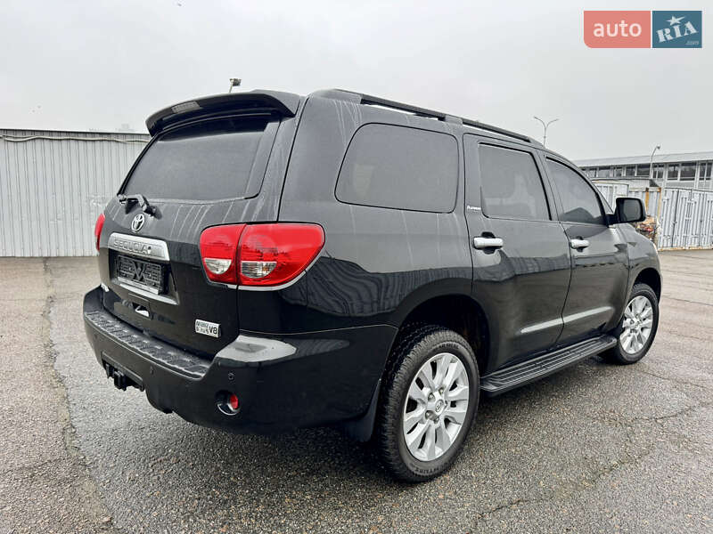 Позашляховик / Кросовер Toyota Sequoia 2008 в Києві
