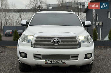 Внедорожник / Кроссовер Toyota Sequoia 2008 в Киеве