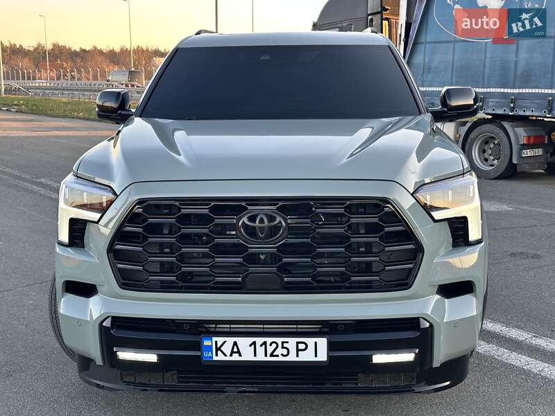 Внедорожник / Кроссовер Toyota Sequoia 2023 в Киеве фото 6 Внедорожник / Кроссовер Toyota Sequoia 2023 в Киеве